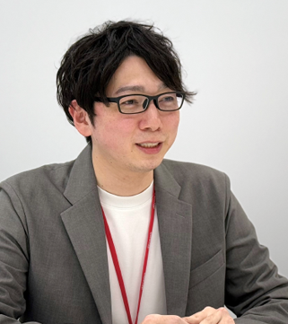 様々な方向から新たな道を切り拓く